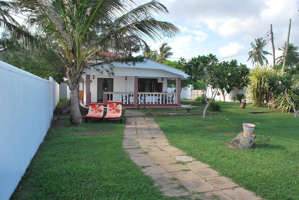 Beach House Mirissa Bilik gambar