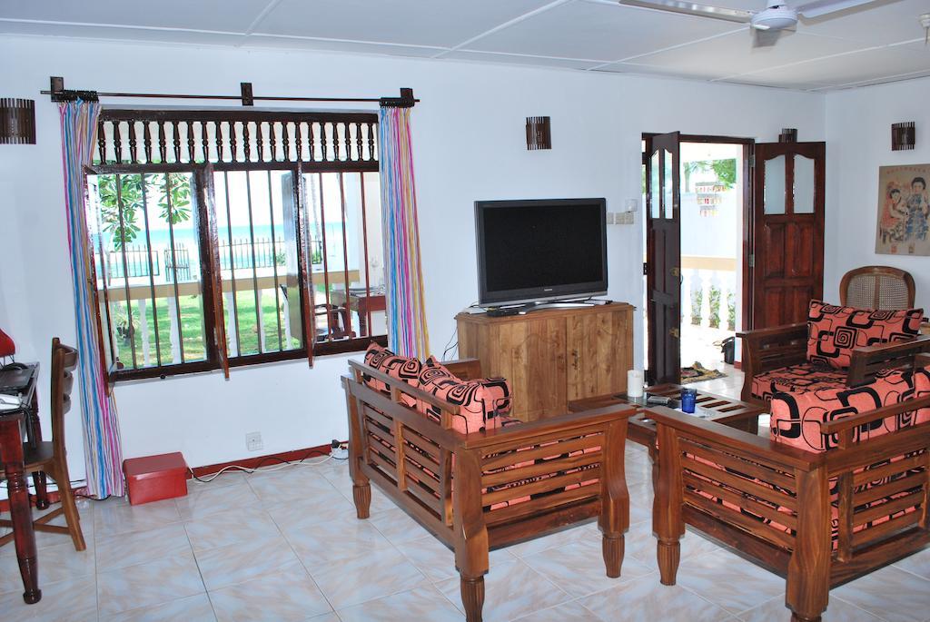 Beach House Mirissa Bilik gambar