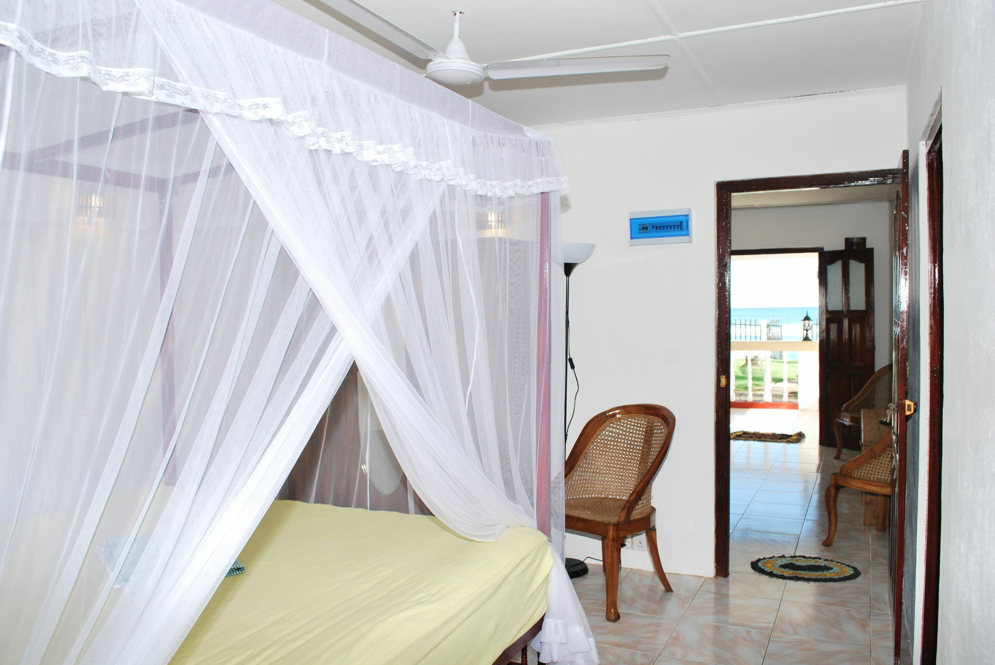 Beach House Mirissa Luaran gambar